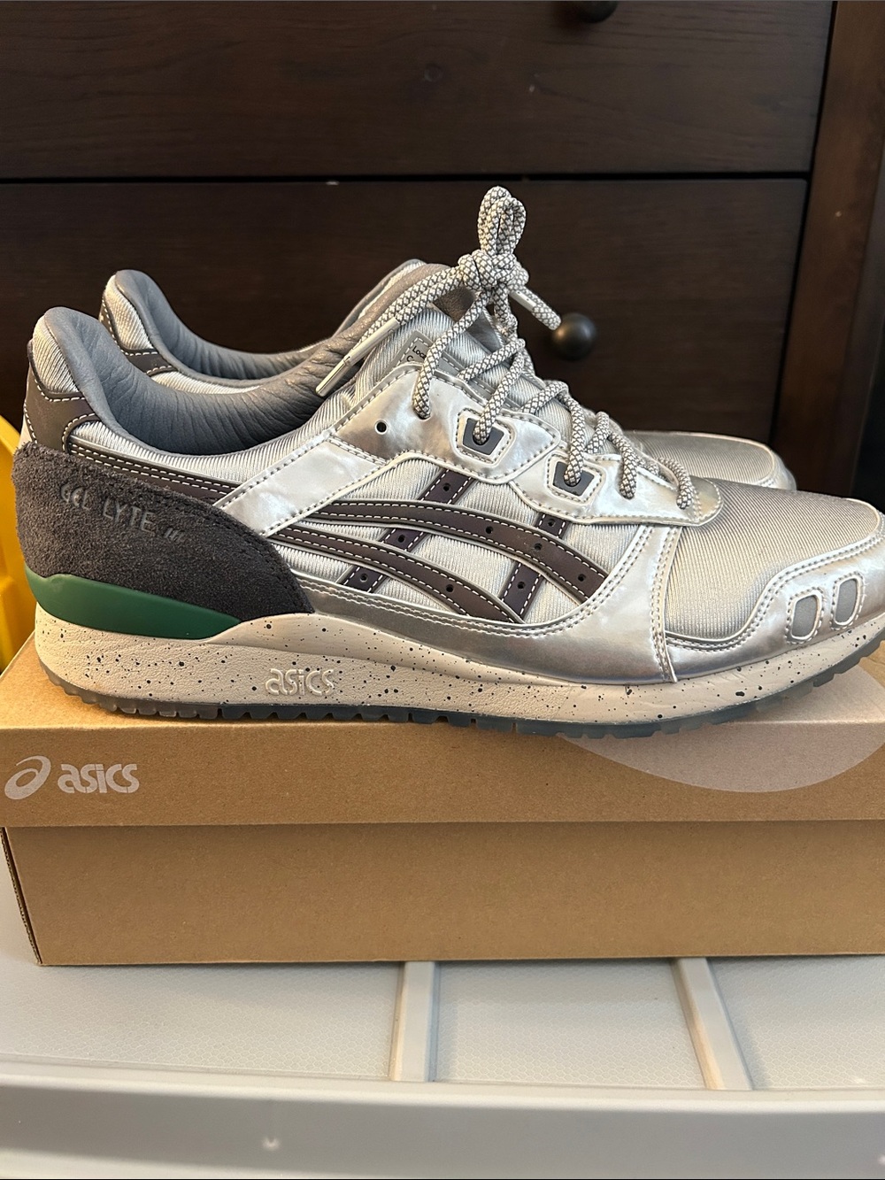 ASICS Gel-Lyte III OG Metallic Silver 13